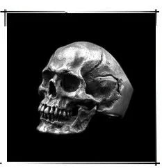 EYHIMD Black Death Knight Skull Ring Cool Mens Punk Fine Detail Stainless Steel Ring Gothic Biker Jewelry