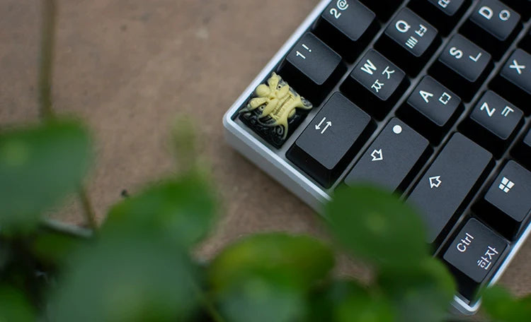 1pc handmade resin key cap for MX switch mechanical keyboard Owl multi-color personalized resin keycaps color can be customized