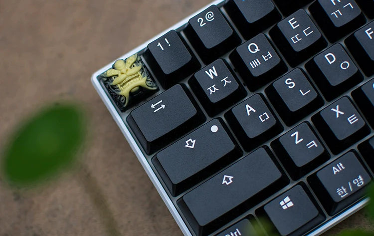 1pc handmade resin key cap for MX switch mechanical keyboard Owl multi-color personalized resin keycaps color can be customized