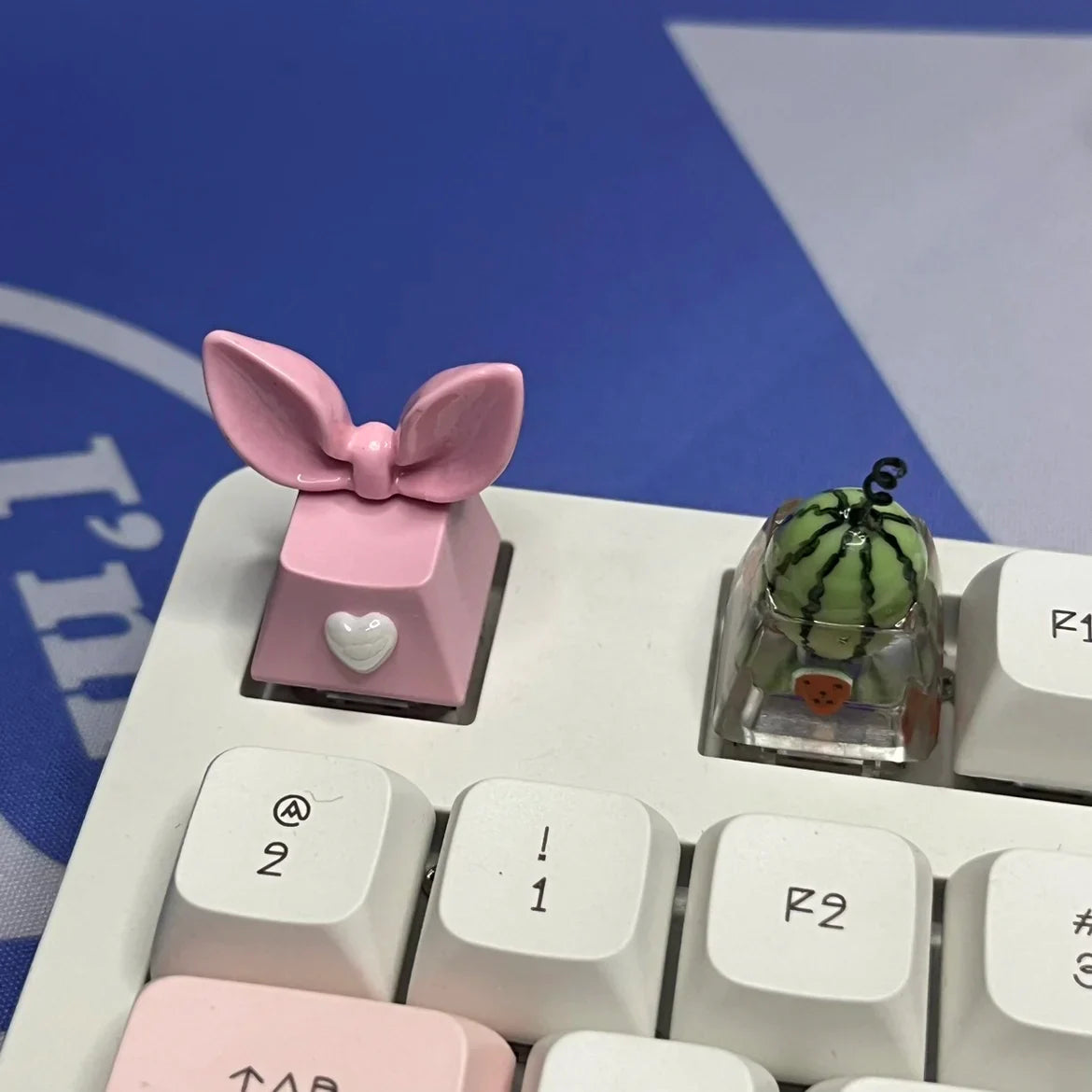 DIY Custom Bow Keycap with Transparent R4 Cross Axis Gaming Pink Mechanical Keyboard Keycaps Keyboard Decoration