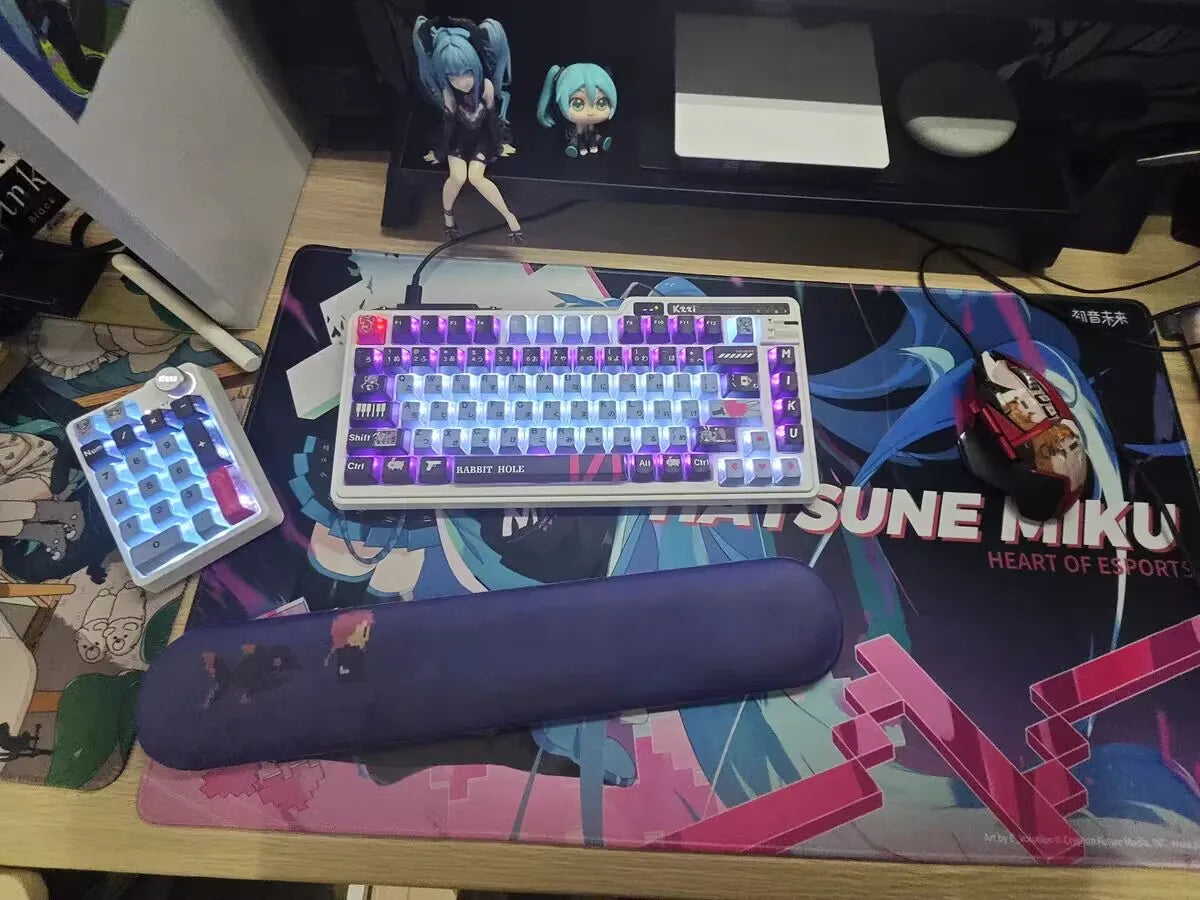 Miku Keycaps  Cute Custom Keycaps PBT Cherry Profile Key Cap Kawaii Anime Translucency Key Caps for Mechanical Keyboard Gifts