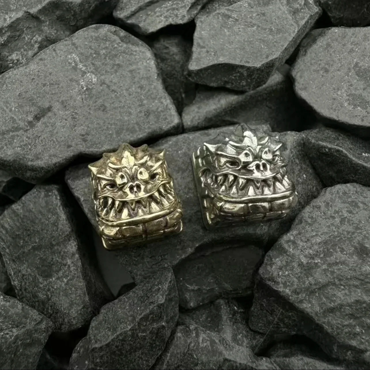 Black Myth: Wukong Keycaps Retro Skull Design Mechanical Keyboard Keycaps Customized Pure Copper Letter Card Slot Metal Keycaps