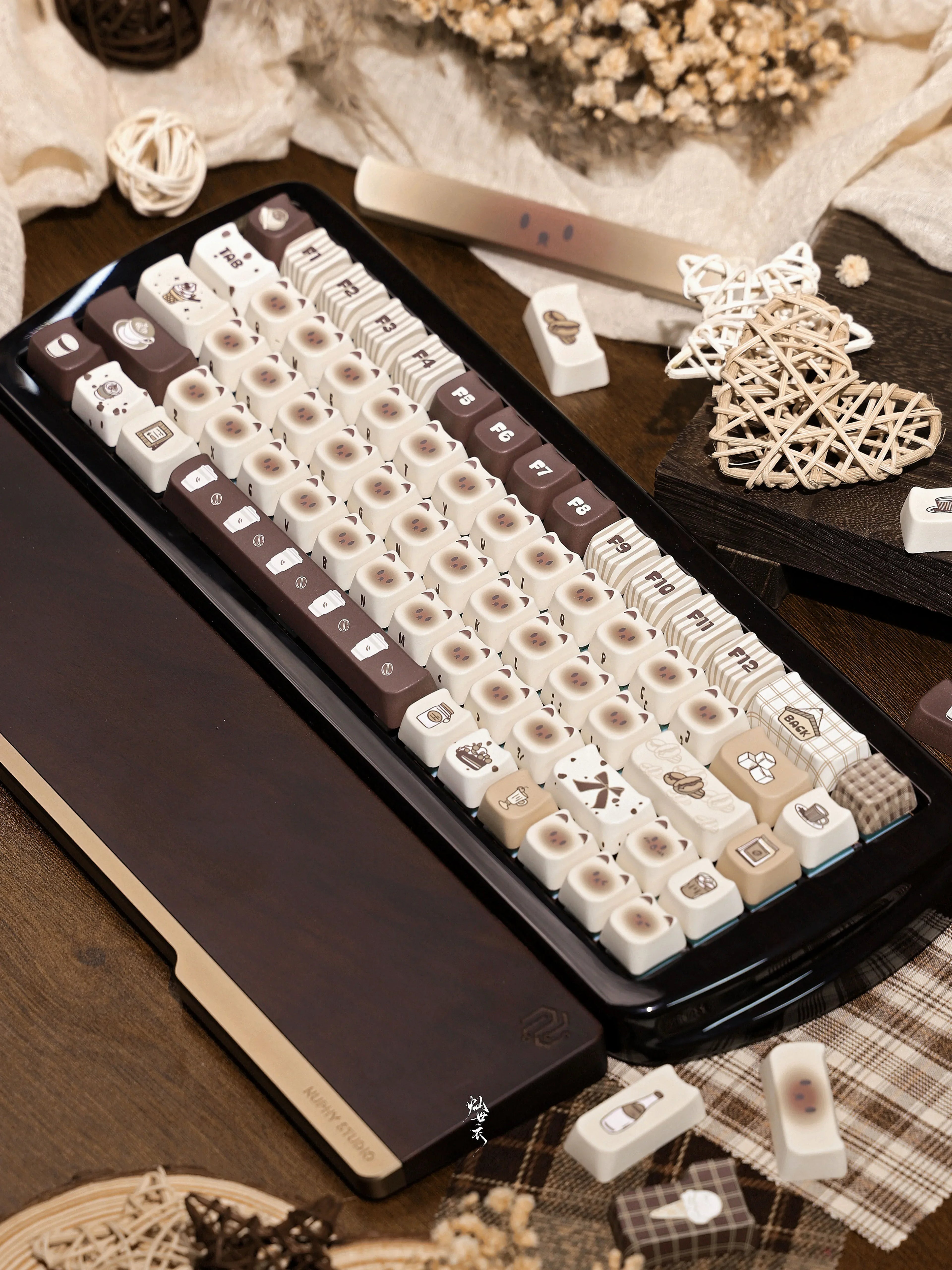 Siamese Cat Keycap Cute Mao Cherry Pbt Cafe Cat Head Cat Ears White Coffee Color 146/133Keys 2.25/2.75U Alice Layout Keycaps
