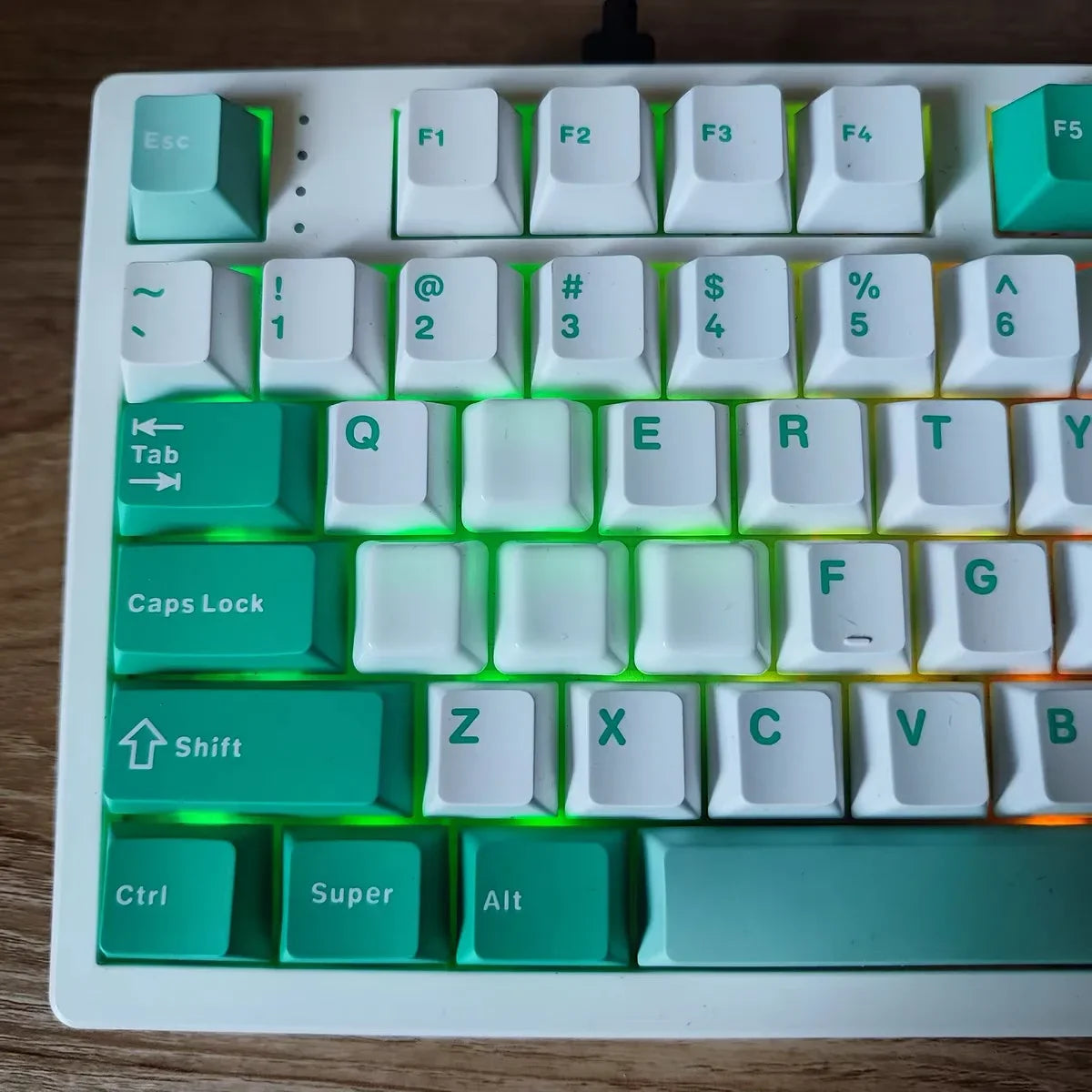 Ceramic Keycaps Smooth Glaze Translucent Mechanical Keyboard Keycaps for Arrow Keys Four Pcs Without Engraving Solid Color Cap