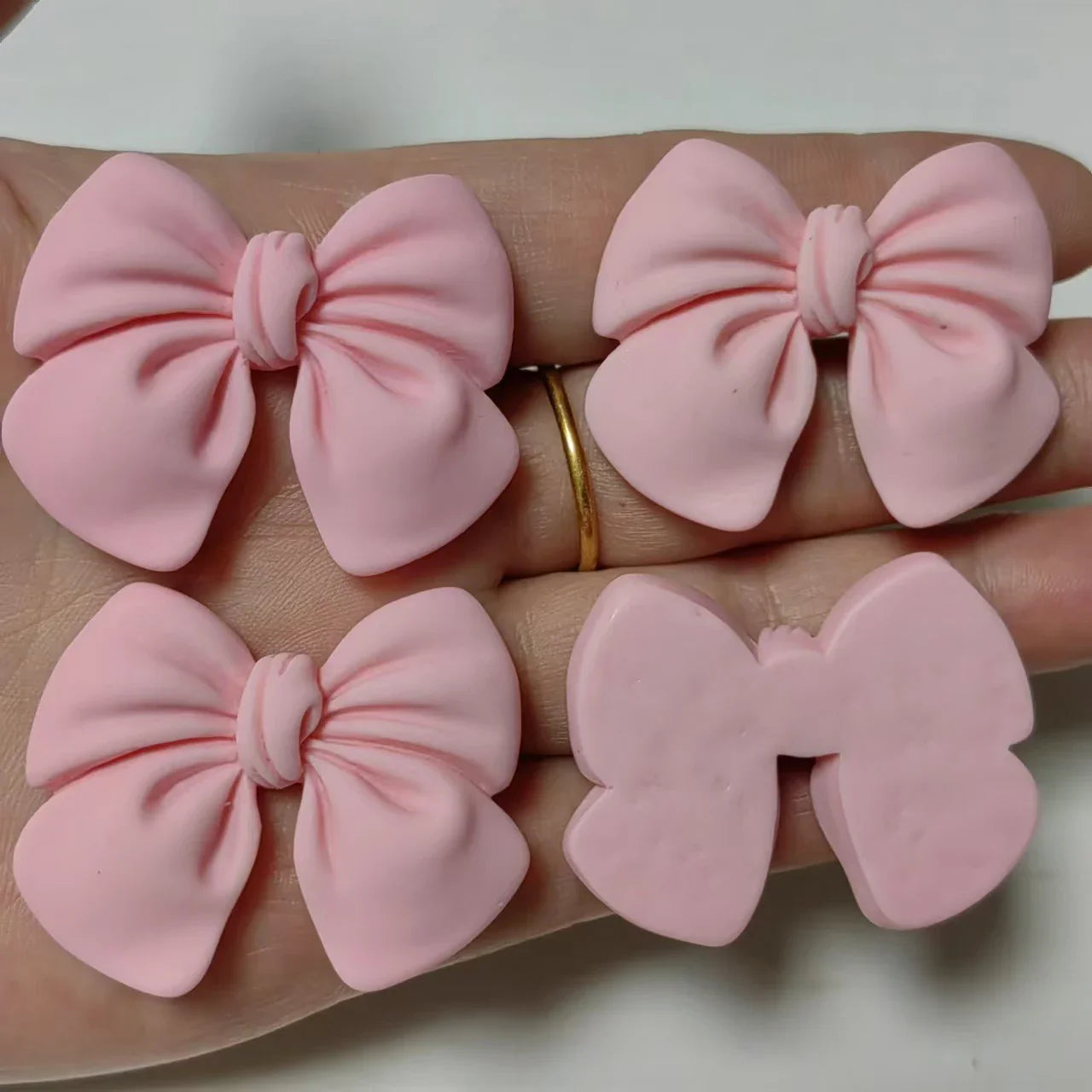 5Pcs Kawaii Pink Rose Red Purple Blue Matte Texture Flatback Large Bow 3D Handcraft Junk Phone Case Car Decorations Charm Supply
