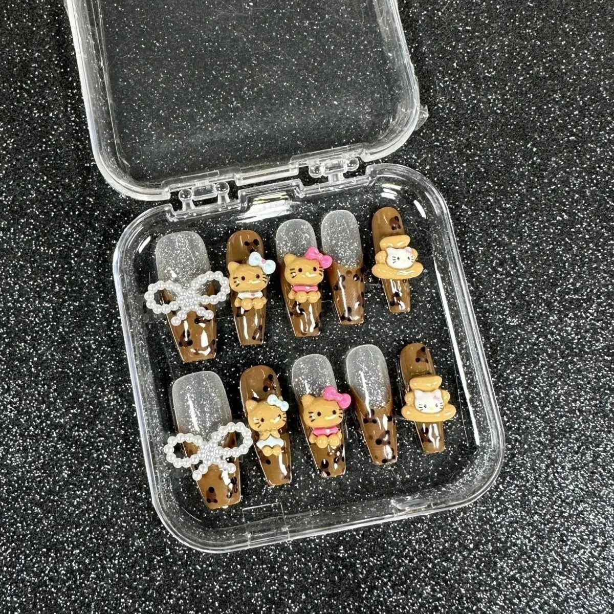 Cute 2024 Coffee Brown 3D Handmade Nail Art Sanrio Hello Kitty French Long Coffin Shape Star Kitty Full Coverage Removable Nails