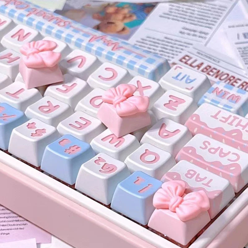 DIY Handmade Customized Pink Butterfly Keycap Transparent Cross Axis Game Girl Pink Mechanical Keyboard Keycap