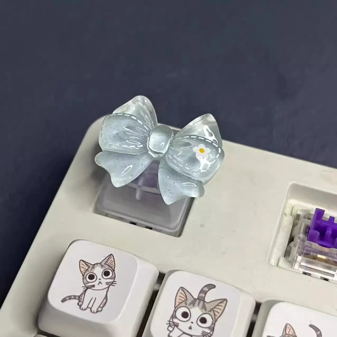 Personalized Translucent Bow Keycap Creative Mechanical Keyboard With Pink And Blue Keycap Accessories Added
