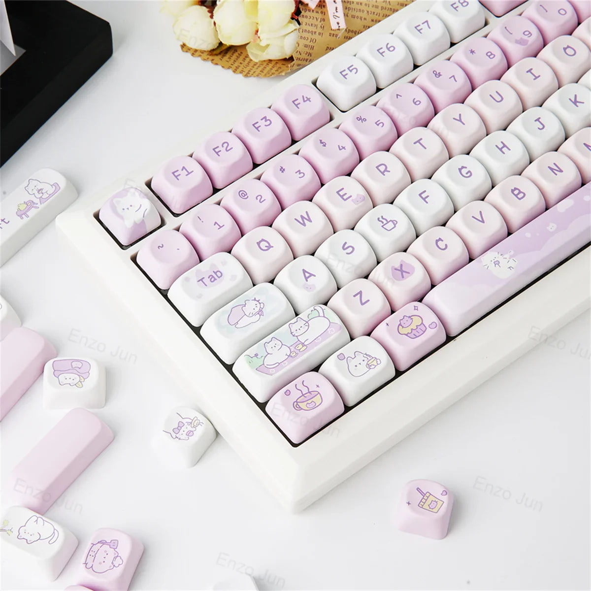 132 Keys Dye Sublimation PBT Keycaps Purple Cute Cat Themed MOT Profile Keycap for Gateron MOA MX Switches Mechanical Keyboard