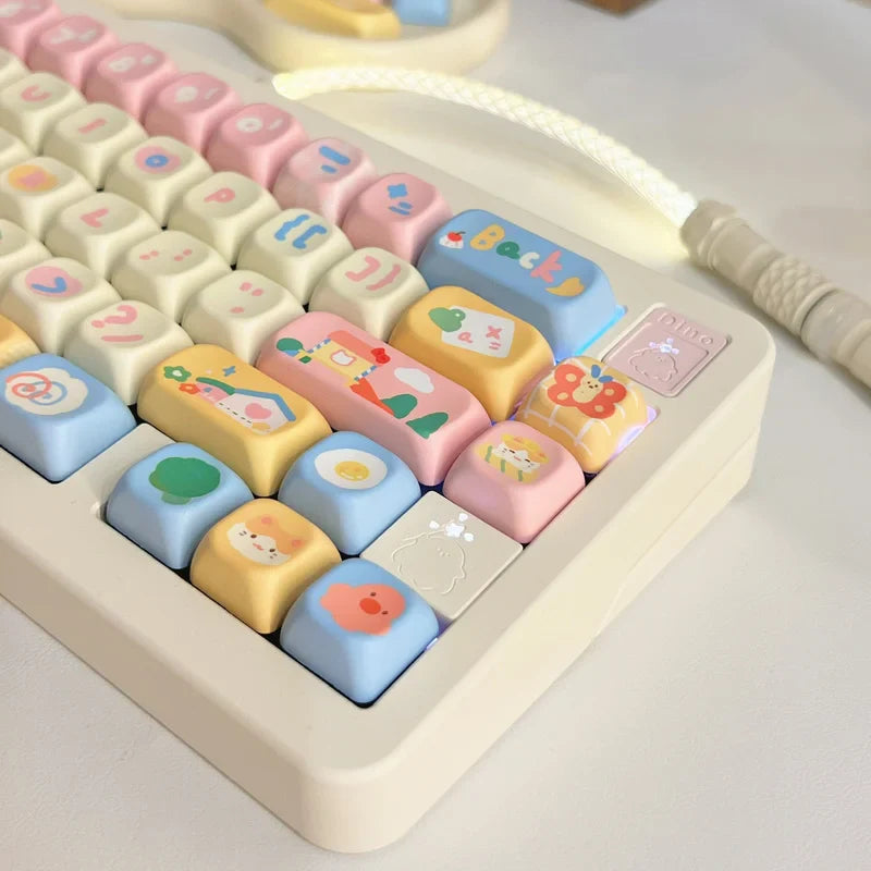 Customized Keycap Cute Kindergarten Theme 133/141 Key Eoa Height Pbt Five Sided Heat Sublimation Cartoon Mechanical Keyboard Cap