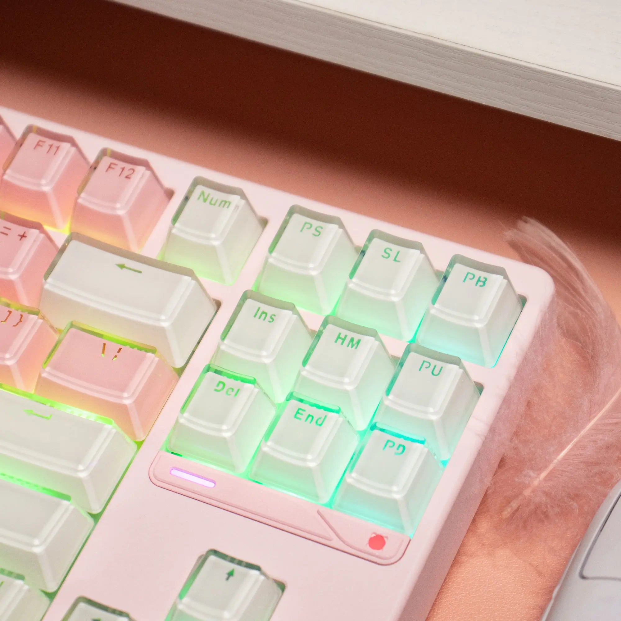 Crystal White Pink Jelly Keycaps OEM profile 104 Keys ABS Double shot keycaps set for MX Switches Mechanical Keyboard
