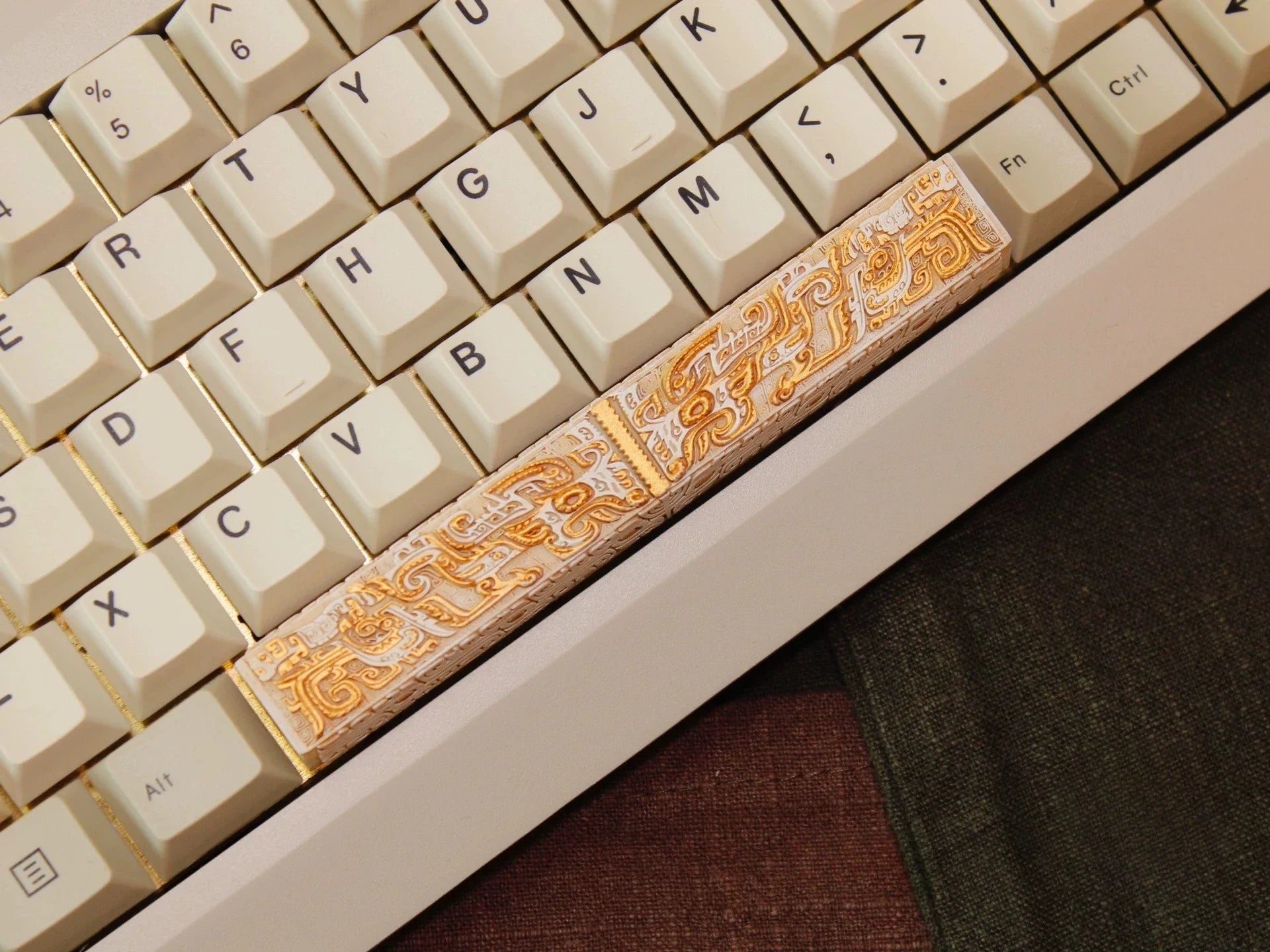 ECHOME Gluttonous Theme SpaceBar 6.25U Resin Artisan Keyboard Cap Original Chinese Culture Custom KeyCap for Mechanical Keyboard