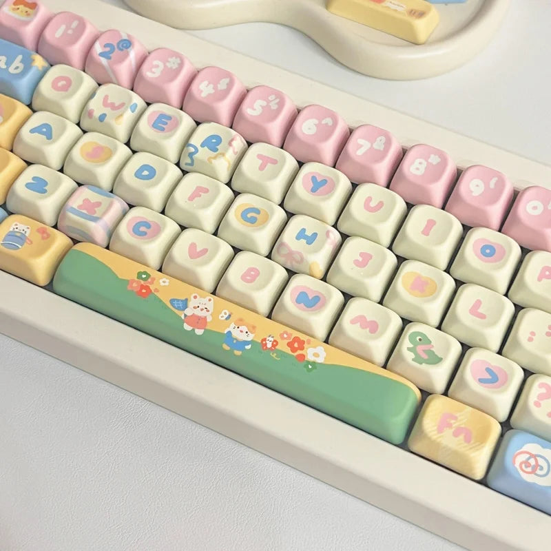 Customized Keycap Cute Kindergarten Theme 133/141 Key Eoa Height Pbt Five Sided Heat Sublimation Cartoon Mechanical Keyboard Cap