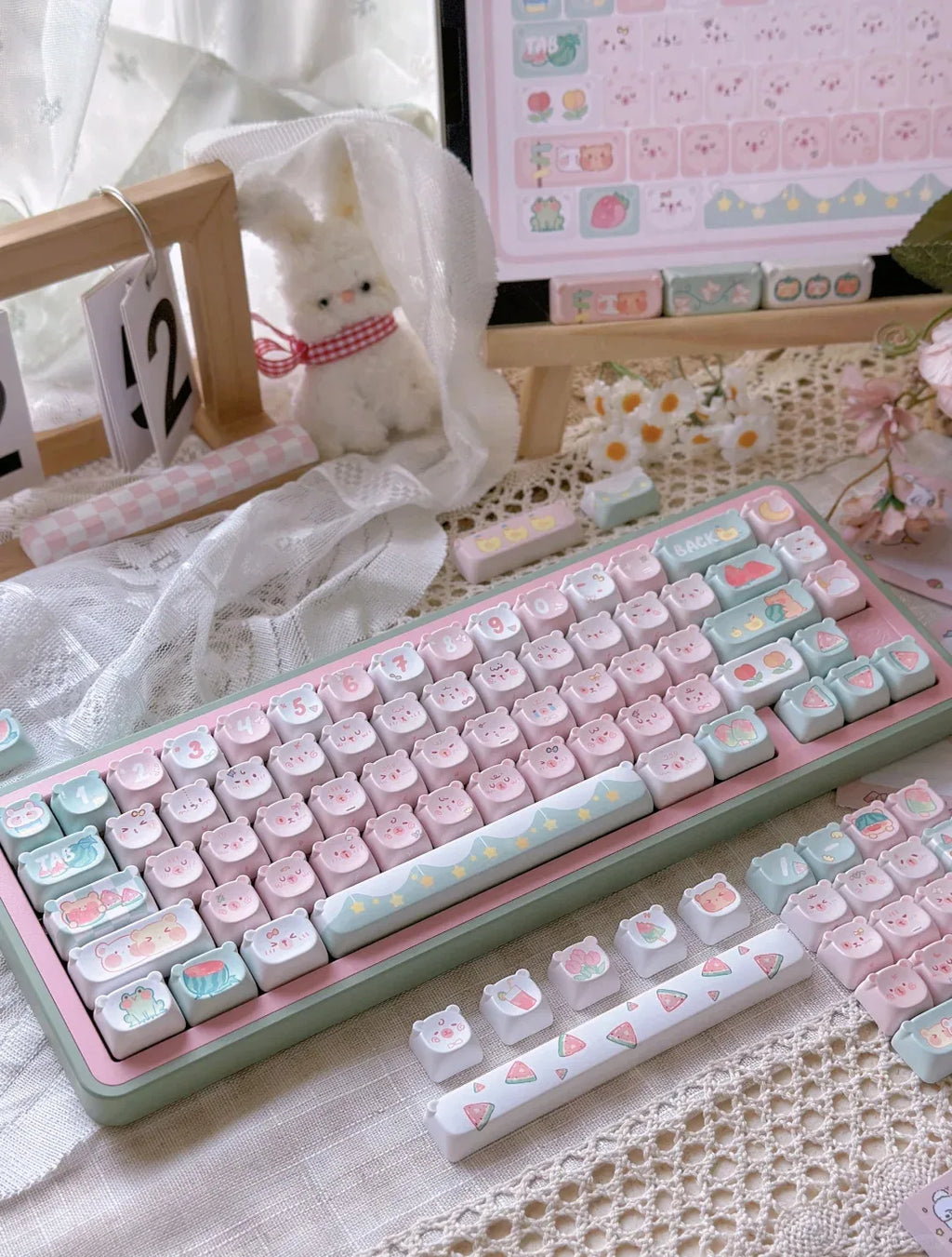 Cute Kawaii Bear Keycap EAO Pink Purple Expression Pbt For Diy Mechanical Keyboard Side Engraved Iso/Ansi Layout Cute Cat Keycap