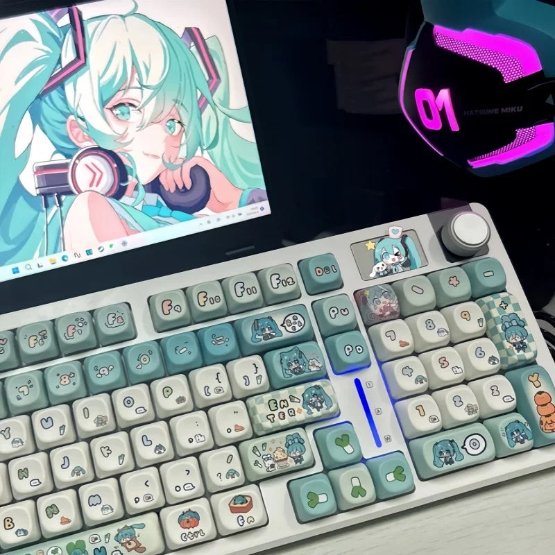 New Miku Anime Keycaps 131Keys Customized Pbt Material Keycaps Cute Cartoon Pattern Computer Game Mechanical Keyboard Keycaps