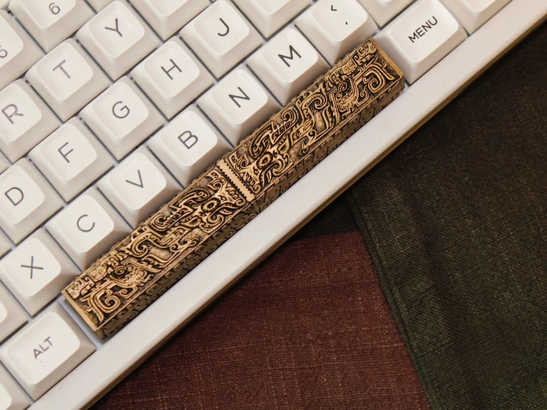 ECHOME Gluttonous Theme SpaceBar 6.25U Resin Artisan Keyboard Cap Original Chinese Culture Custom KeyCap for Mechanical Keyboard