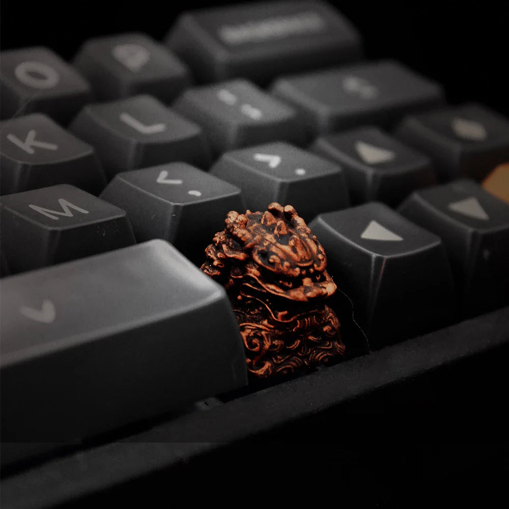 IDeal OEM Resin Keycaps Cherry MX Corss Switch Mechanical Keyboard No Backlit ESC F Zone Keycaps Lion Carved Customize Key Cap