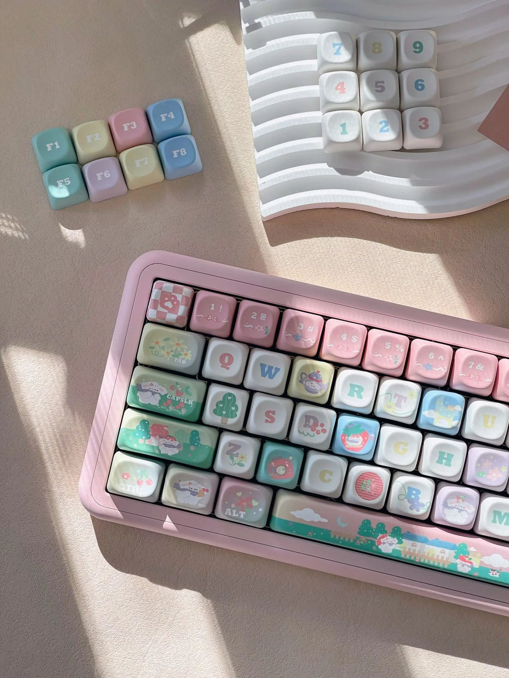 New 131 Key Cute Hand Drawn Theme Keycaps Xoa Profile Pbt Material Thermal Sublimation  Mechanical Gaming Keyboard Key Caps Gift